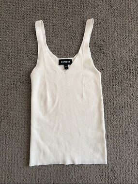 Express Cream Ribbed V-Neck Tank Top